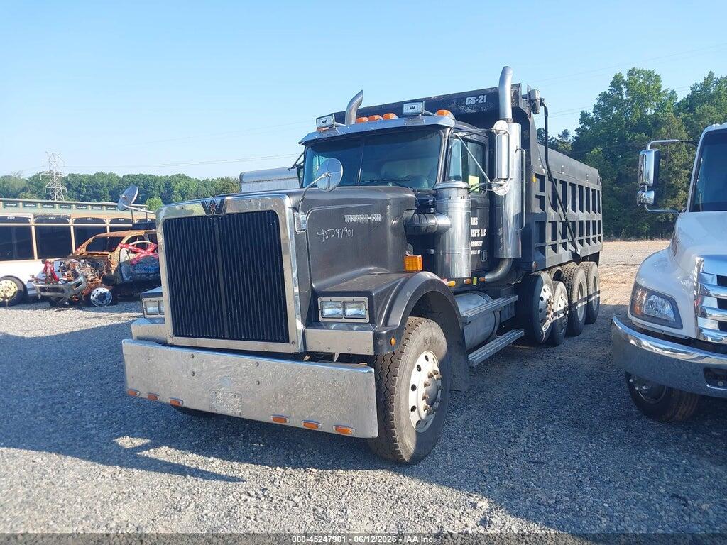 2WKPDCXH8TK941958 1996 WESTERN STAR/AUTO CAR CONVENTIONAL photo no. 2