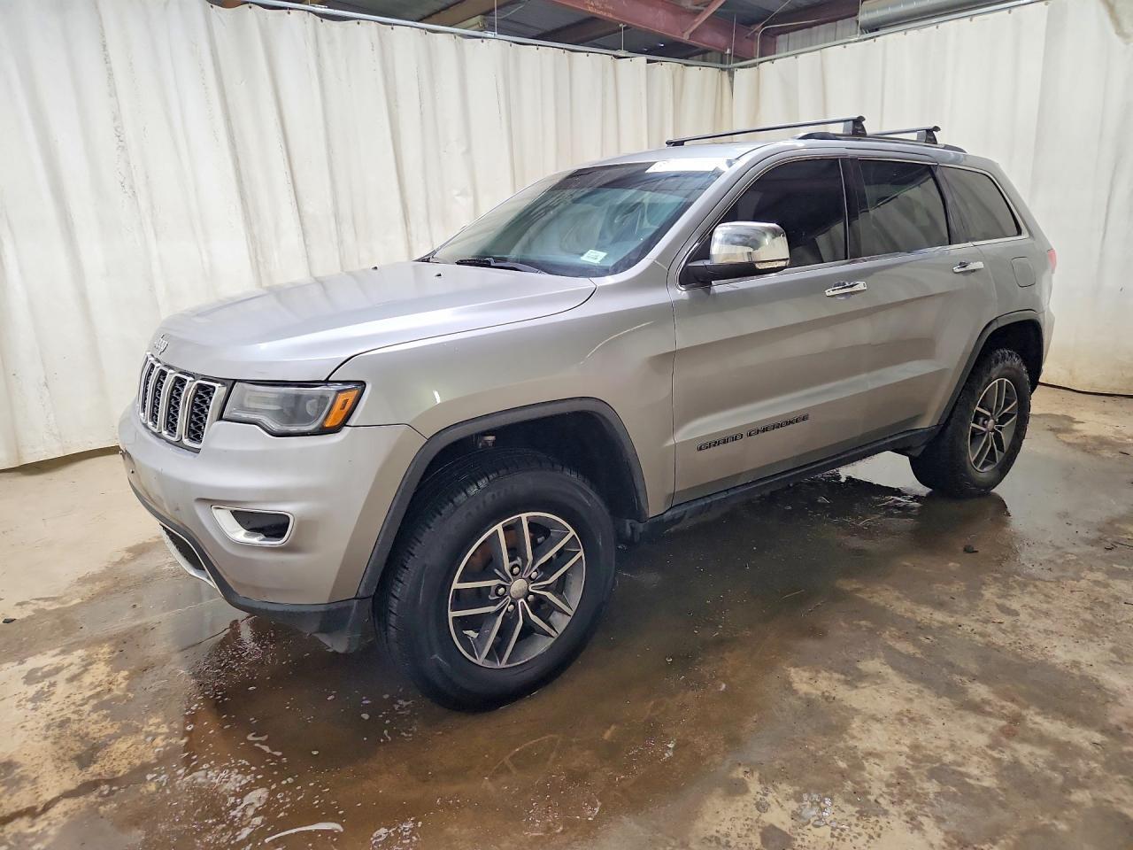 2018 JEEP GRAND CHEROKEE 1C4RJFBGXJC245177