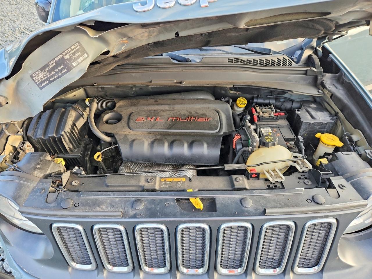 2018 JEEP RENEGADE LATITUDE — Фото 12 из 13