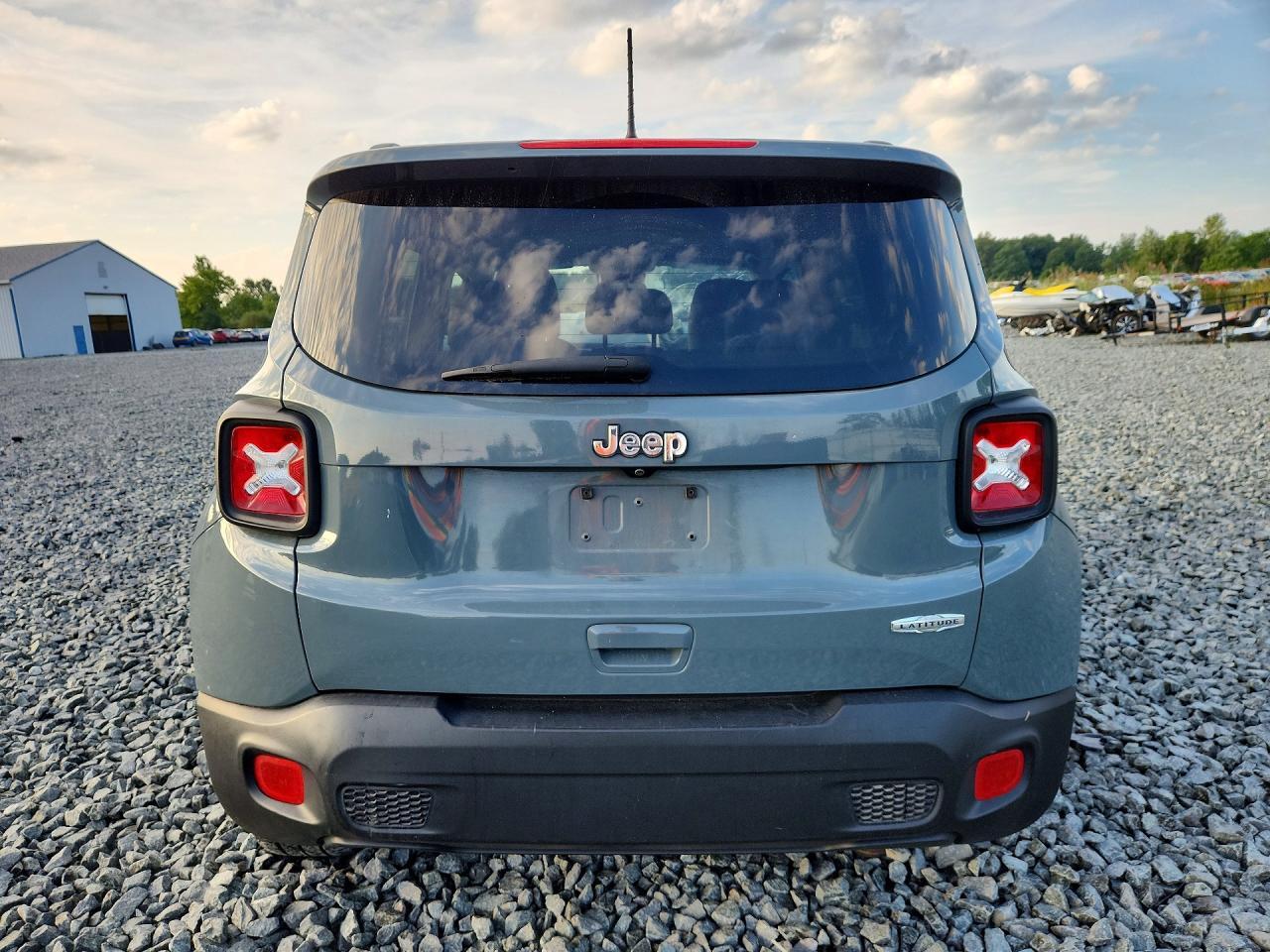 2018 JEEP RENEGADE LATITUDE — Фото 6 из 13