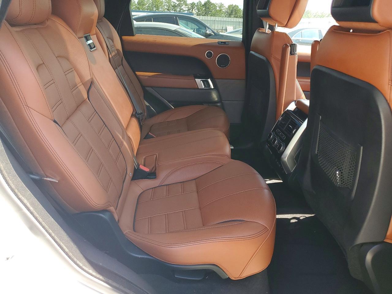 2017 LAND ROVER RANGE ROVER SPORT HSE DYNAMIC — Фото 11 из 13