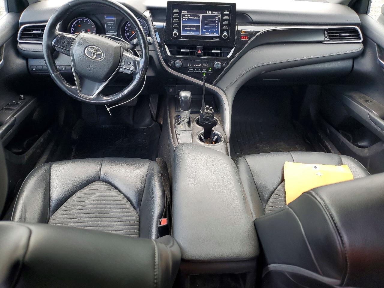2022 TOYOTA CAMRY SE — Фото 8 из 12