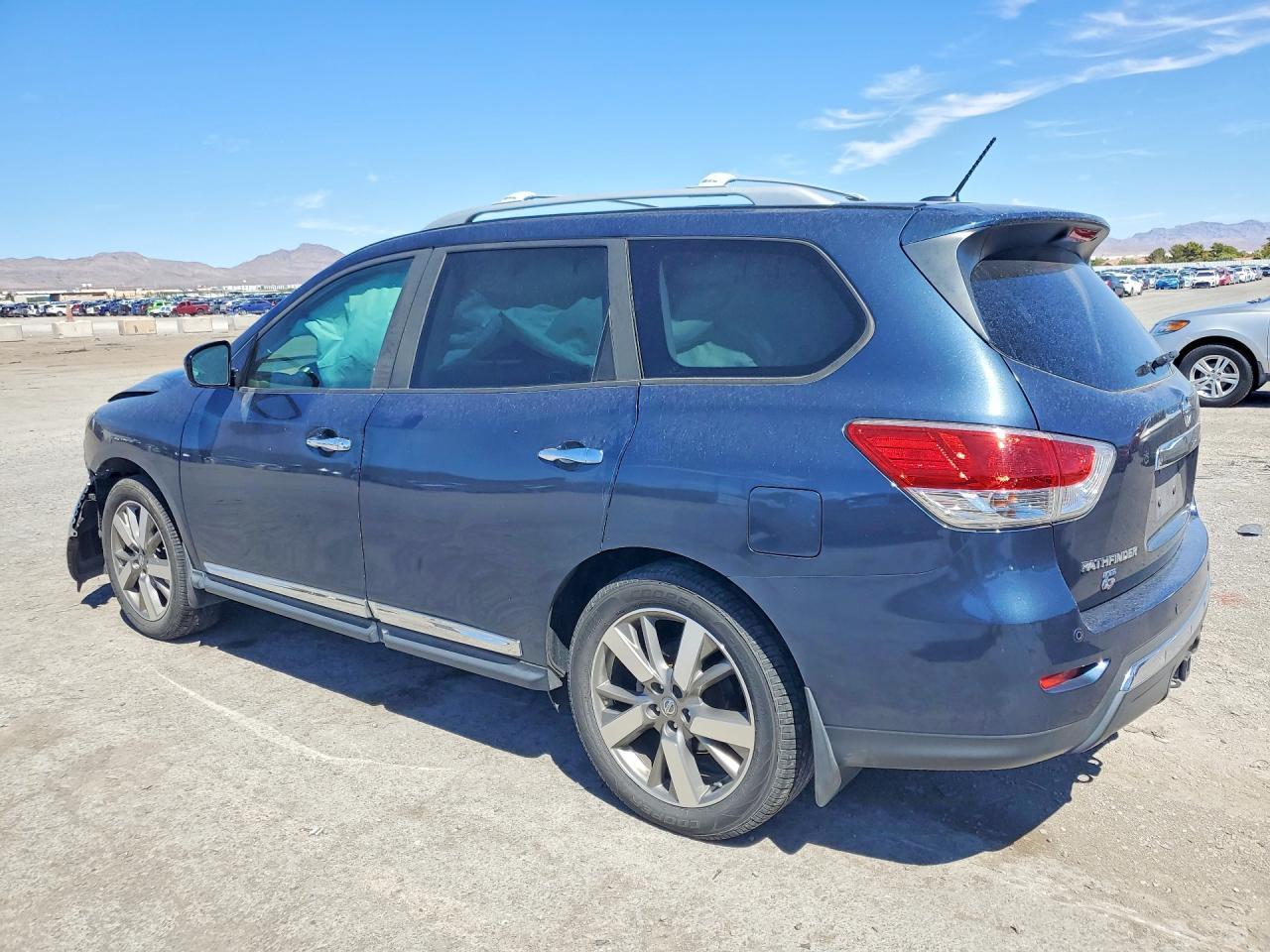 2015 NISSAN PATHFINDER S — Фото 2 из 13