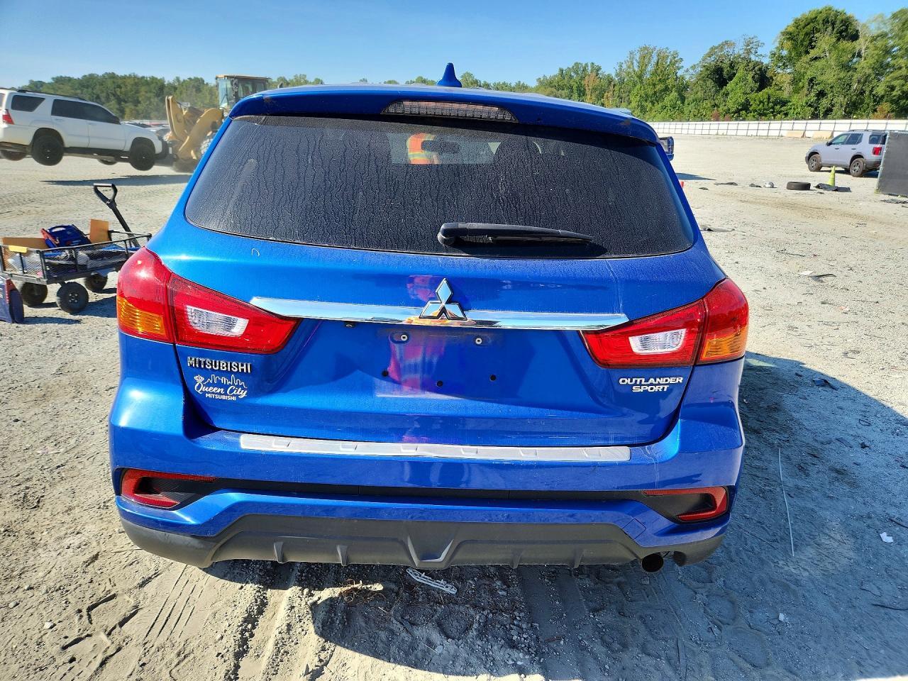 2019 MITSUBISHI OUTLANDER SPORT ES — Фото 6 из 13