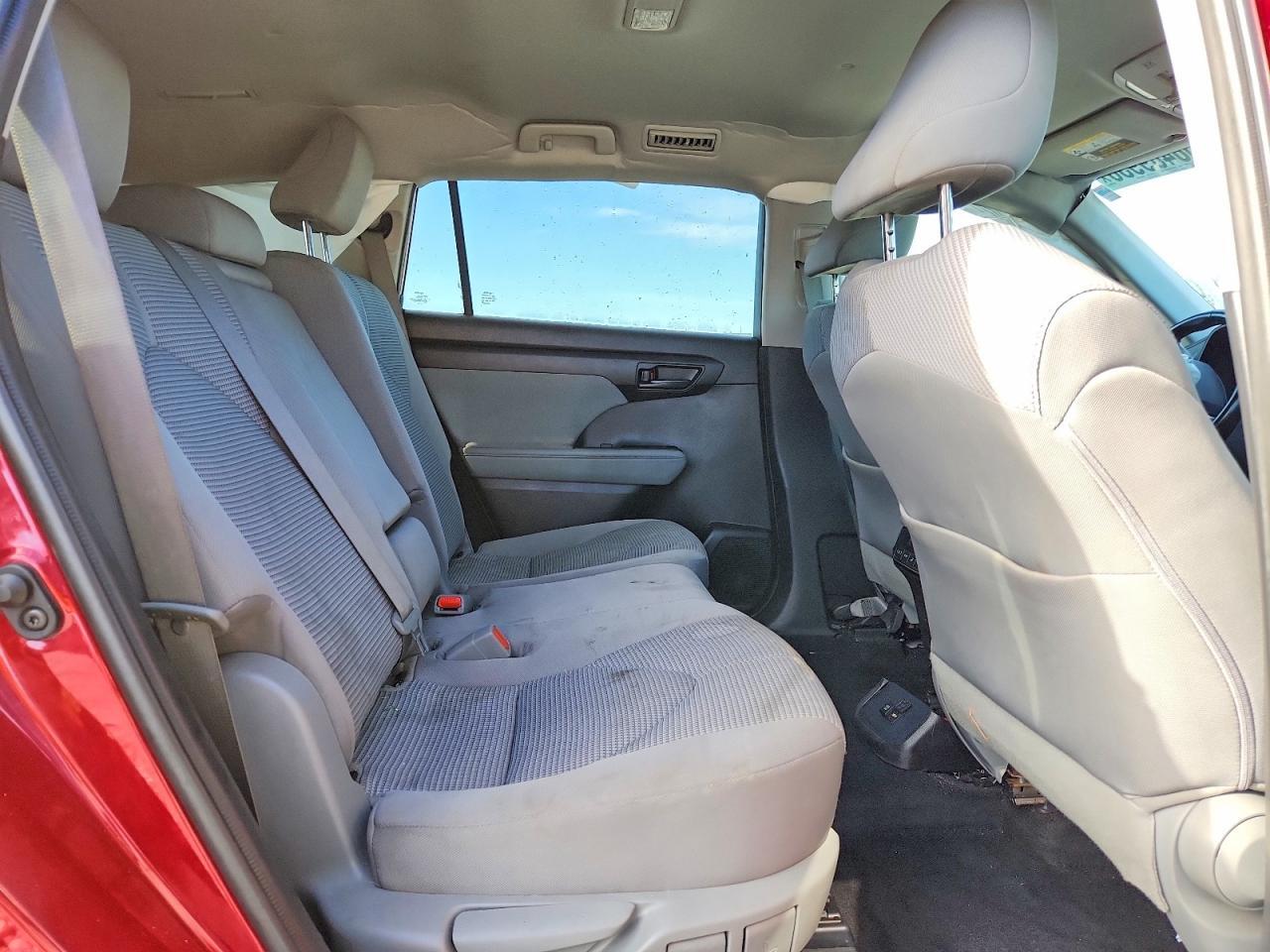 2021 TOYOTA HIGHLANDER LE — Фото 11 из 14