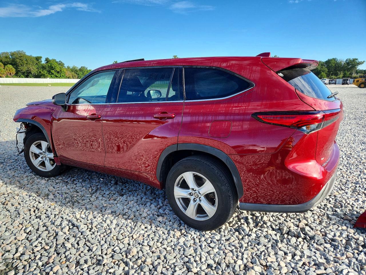 2021 TOYOTA HIGHLANDER LE — Фото 2 из 14