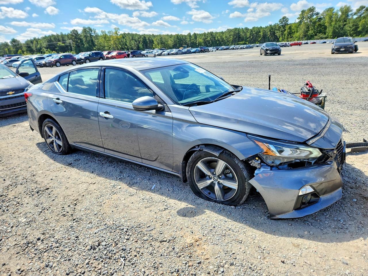 2019 NISSAN ALTIMA SL — Фото 4 из 12