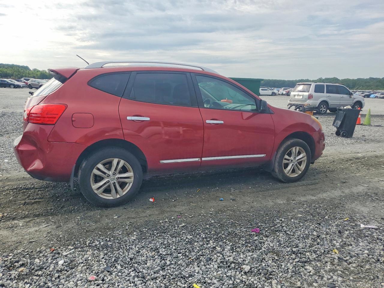 2015 NISSAN ROGUE SELECT S — Фото 3 из 13