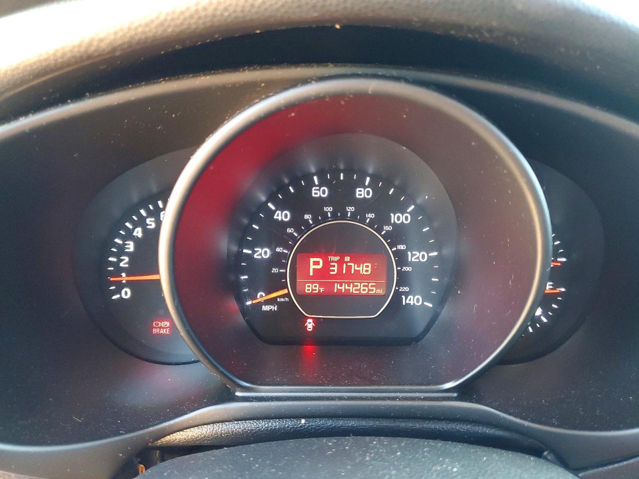 2018 KIA SOUL BASE — Фото 9 из 13
