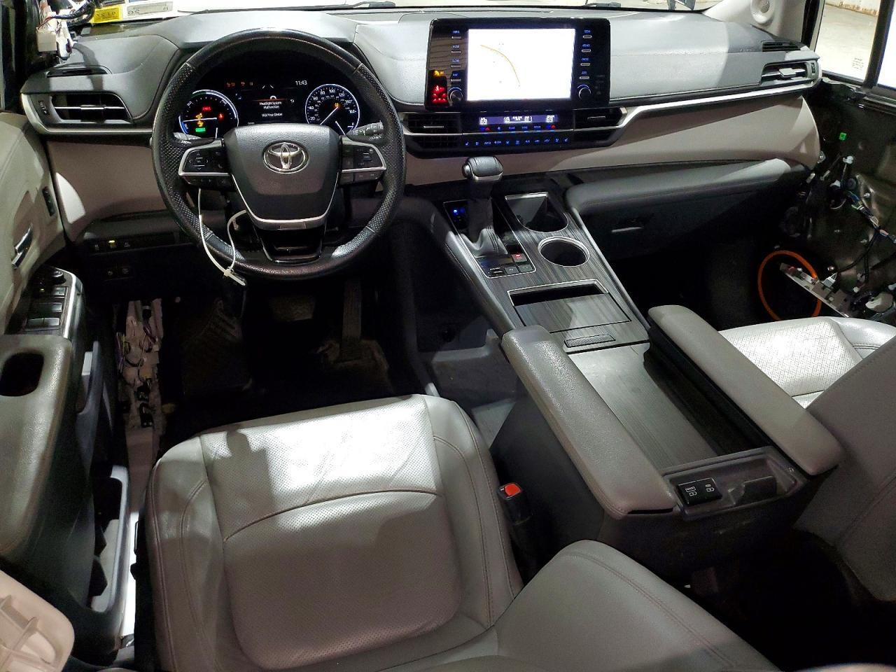 2022 TOYOTA SIENNA LIMITED 7-PASSENGER — Фото 8 из 14