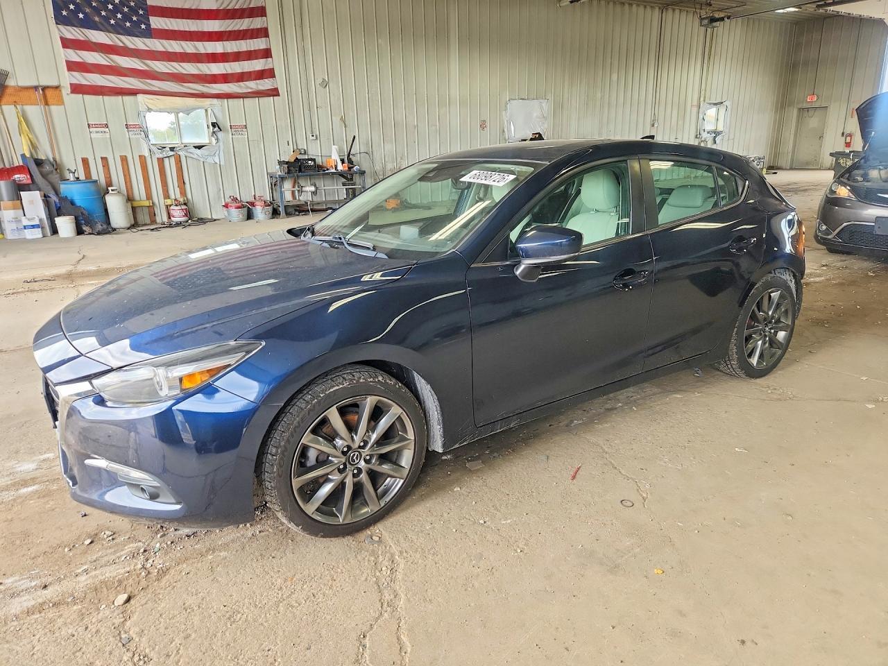 2018 MAZDA 3 3MZBN1M35JM165123