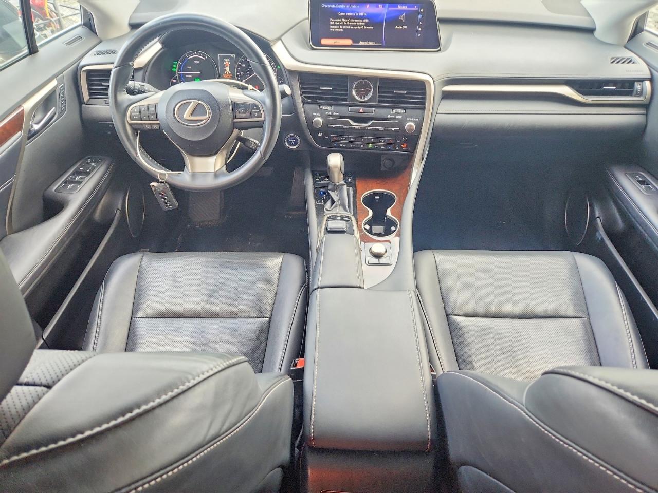 2016 LEXUS RX 450H BASE — Фото 8 из 12