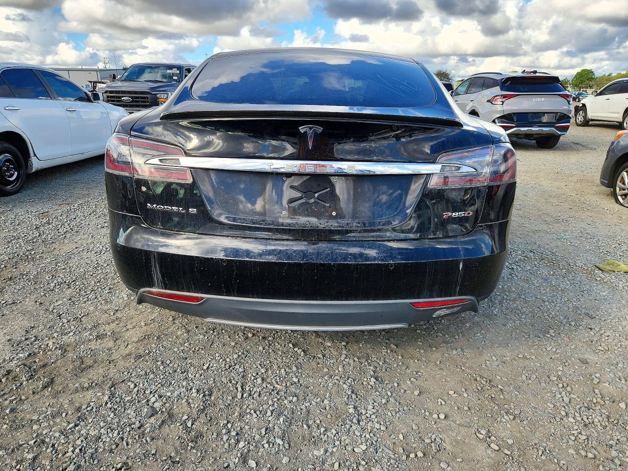 2015 TESLA MODEL S P85D — Фото 6 из 12