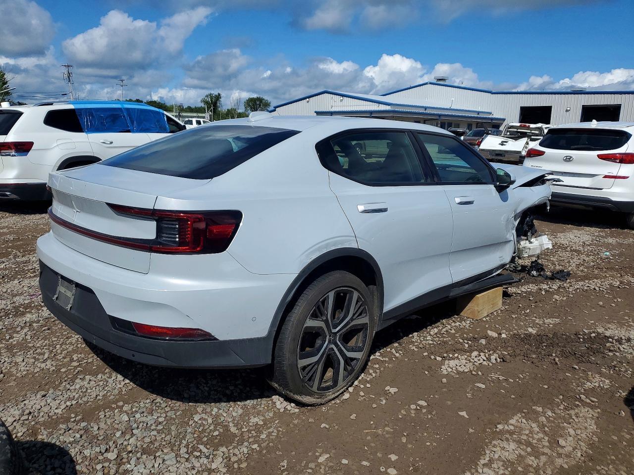 YSMET3KA7PL135557 2023 POLESTAR 2 photo no. 3