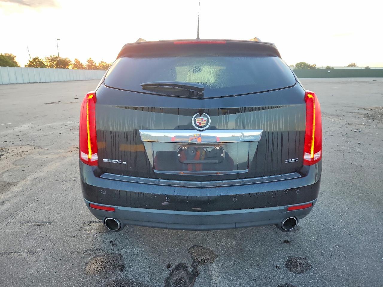 2012 CADILLAC SRX PERFORMANCE COLLECTION — Фото 6 из 13