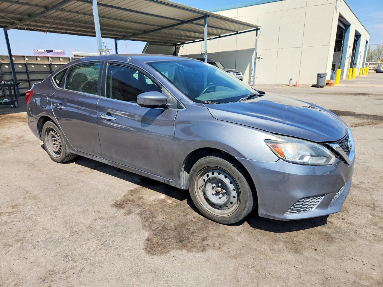 2017 NISSAN SENTRA SV — Фото 4 из 12