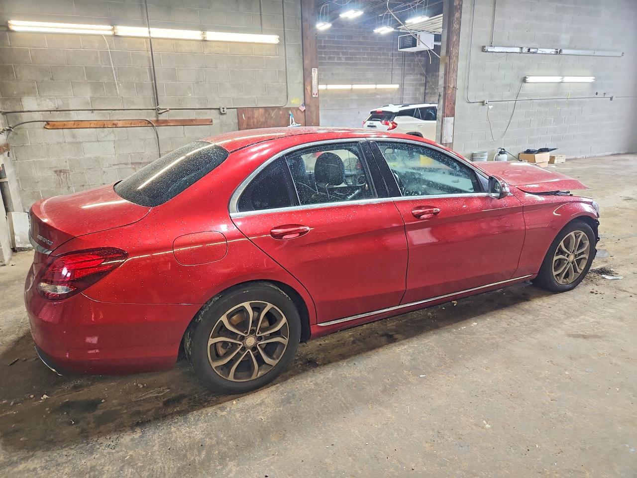 2016 MERCEDES-BENZ C 300 — Фото 3 из 13