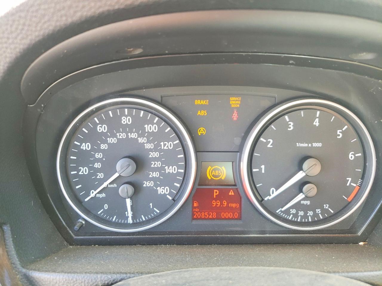 WBAVB33536KR73618 2006 BMW 330 photo no. 9