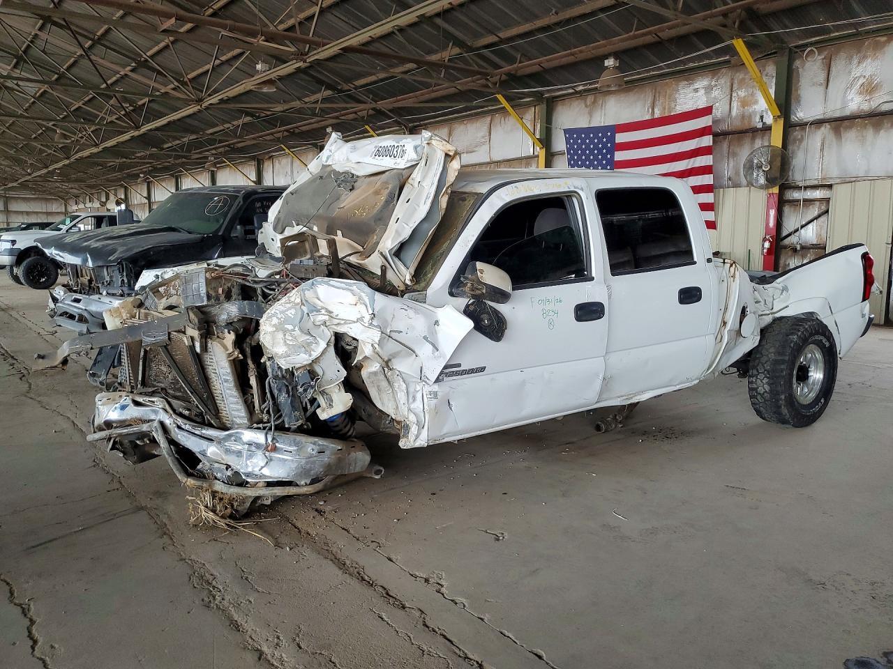 2006 CHEVROLET SILVERADO 1GCHC23D56F188234
