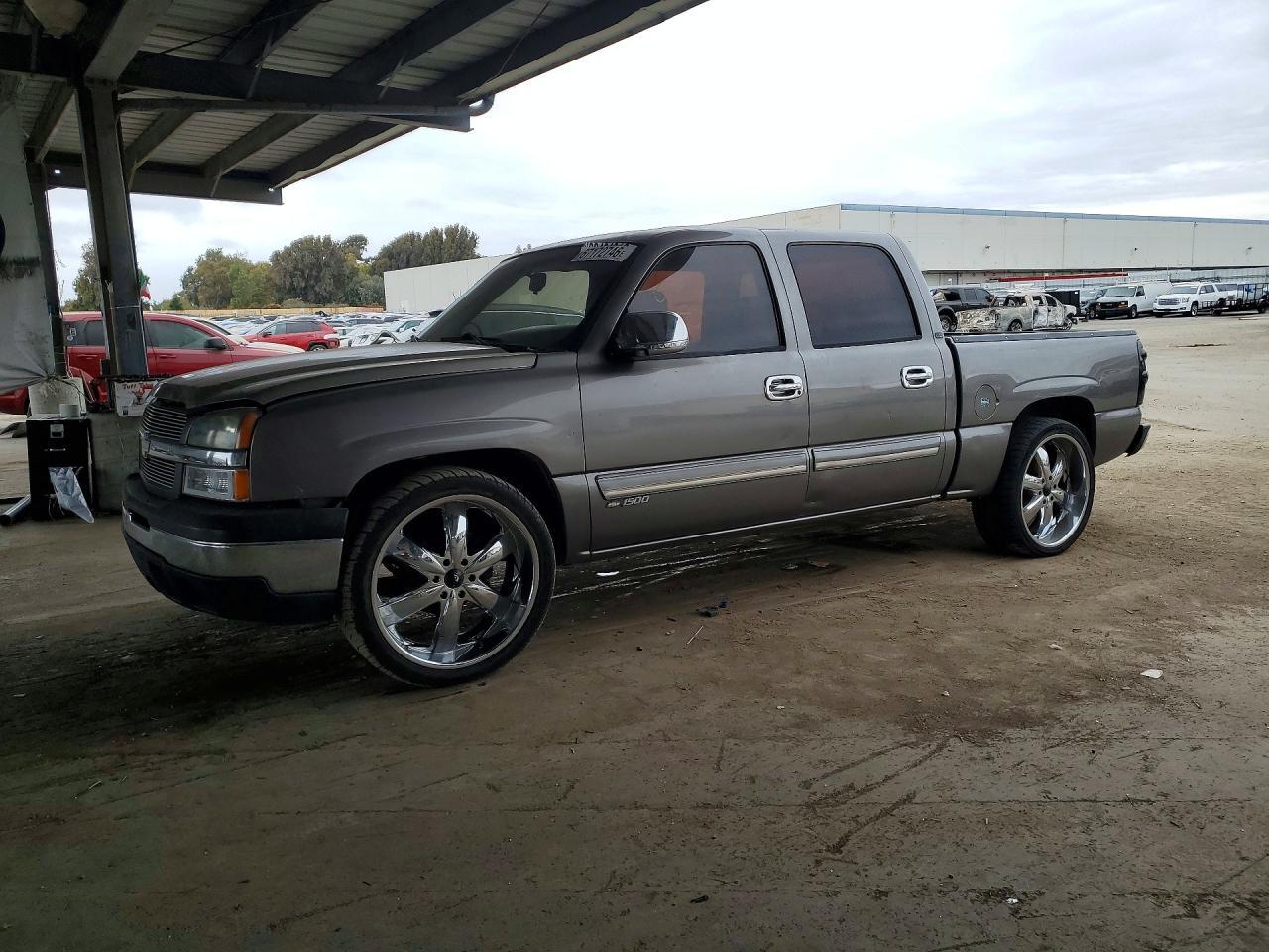 2006 CHEVROLET SILVERADO 2GCEC13V961257195