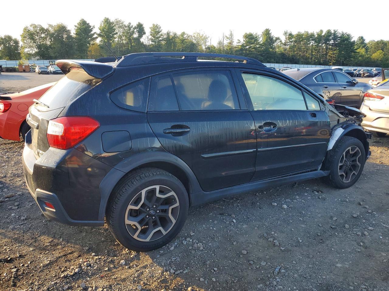 JF2GPABCXHH212118 2017 SUBARU CROSSTREK photo no. 3