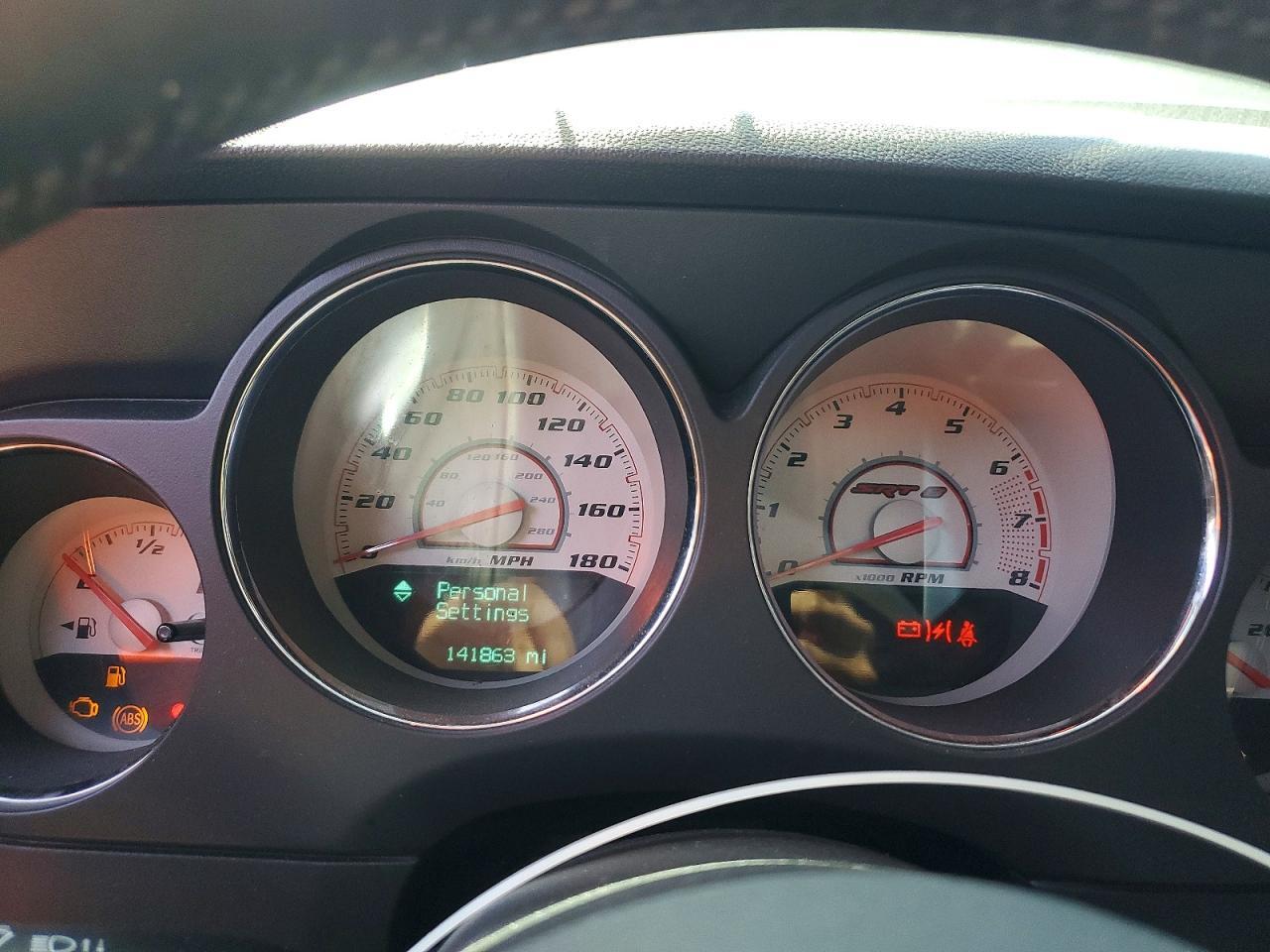 2012 DODGE CHALLENGER SRT-8 — Фото 9 из 12