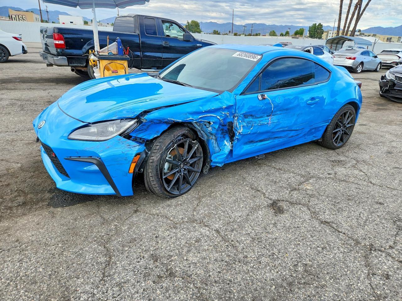 2023 TOYOTA GR 86 JF1ZNBE12P9758150