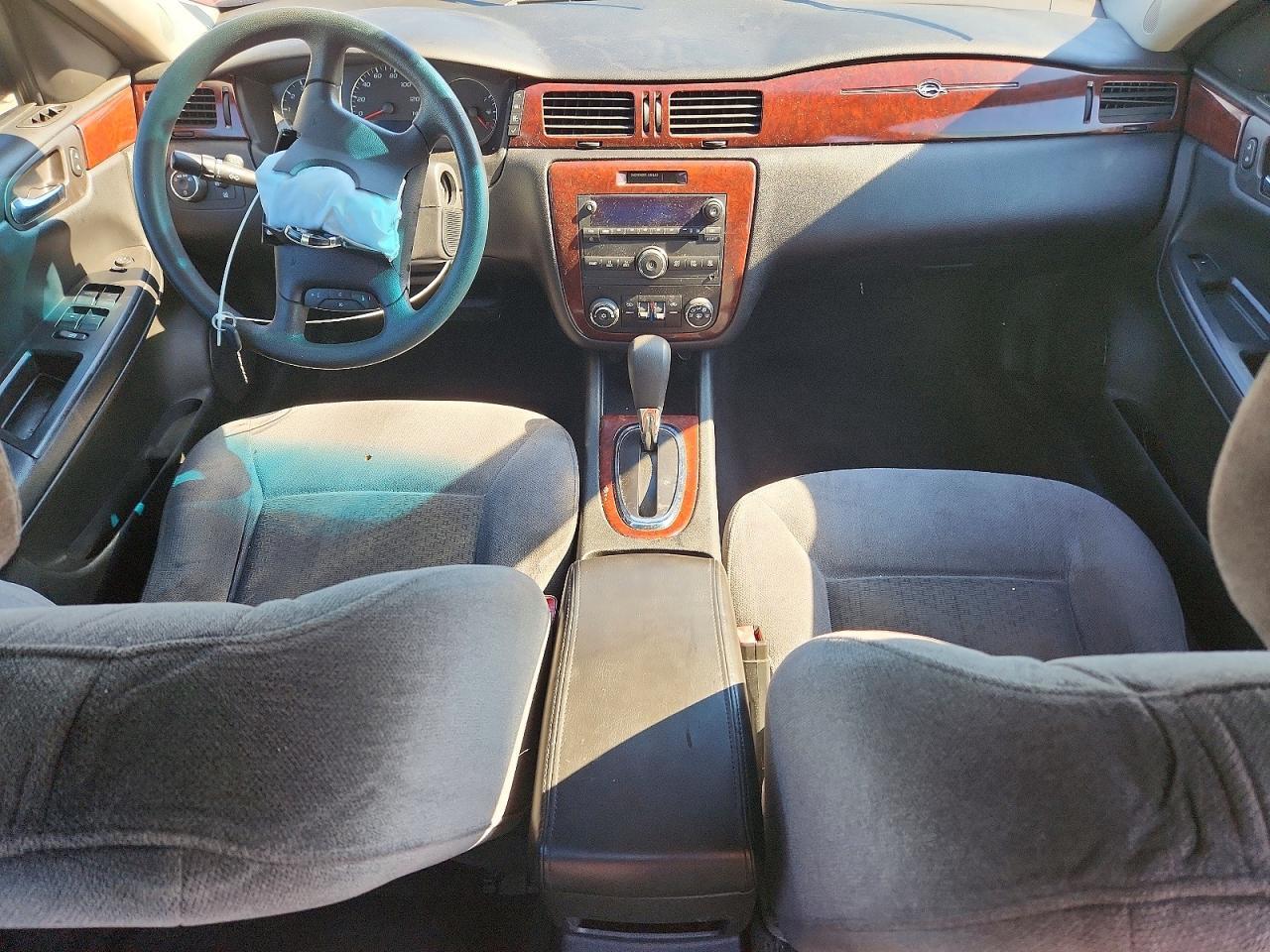 2009 CHEVROLET IMPALA 1LT — Фото 8 из 12