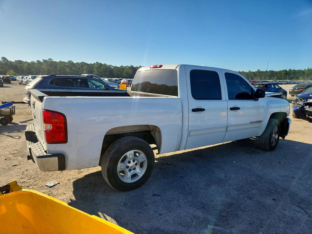 2009 CHEVROLET SILVERADO C1500 LT — Фото 3 из 12