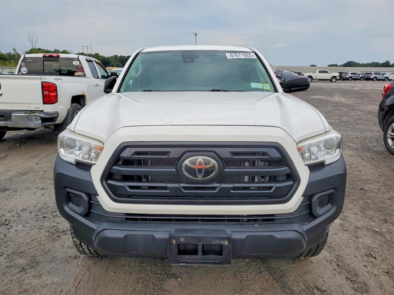 2019 TOYOTA TACOMA SR — Фото 5 из 12