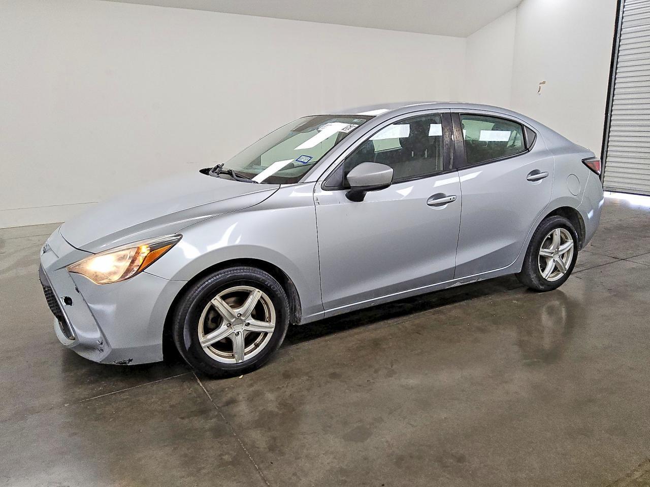 2019 TOYOTA YARIS 3MYDLBYV0KY514901