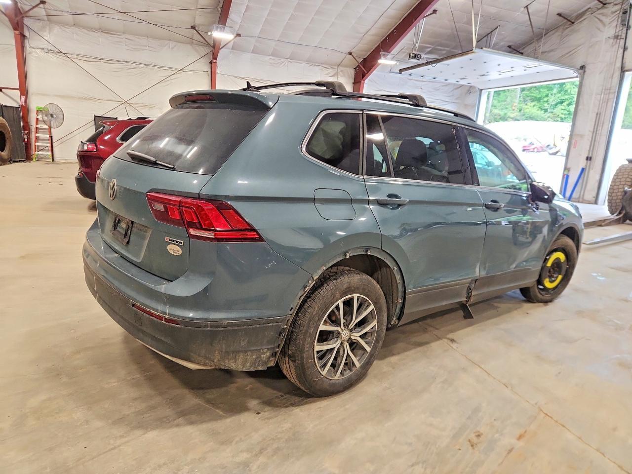 2019 VOLKSWAGEN TIGUAN SE — Фото 3 из 14