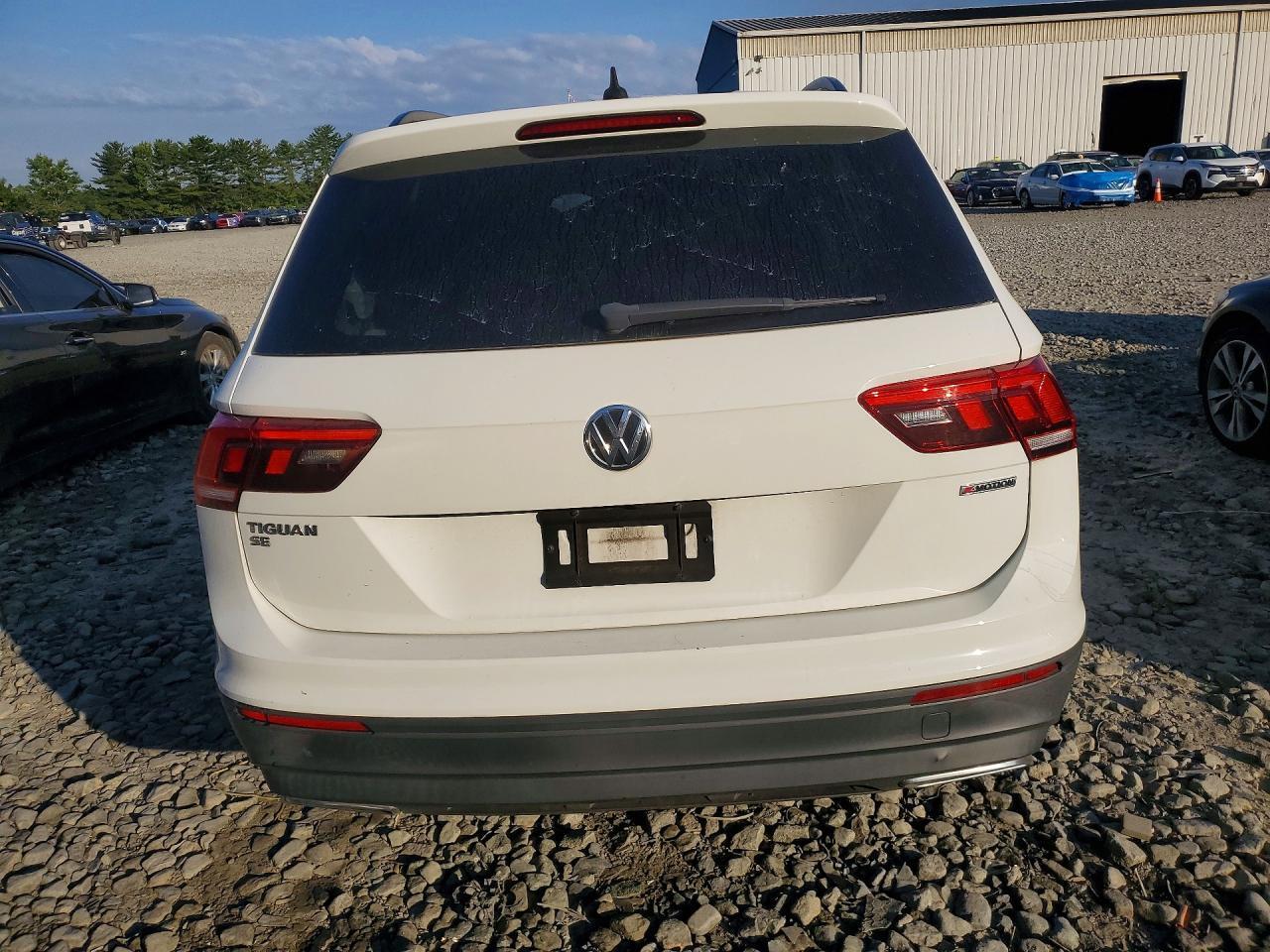 2019 VOLKSWAGEN TIGUAN SE — Фото 6 из 12