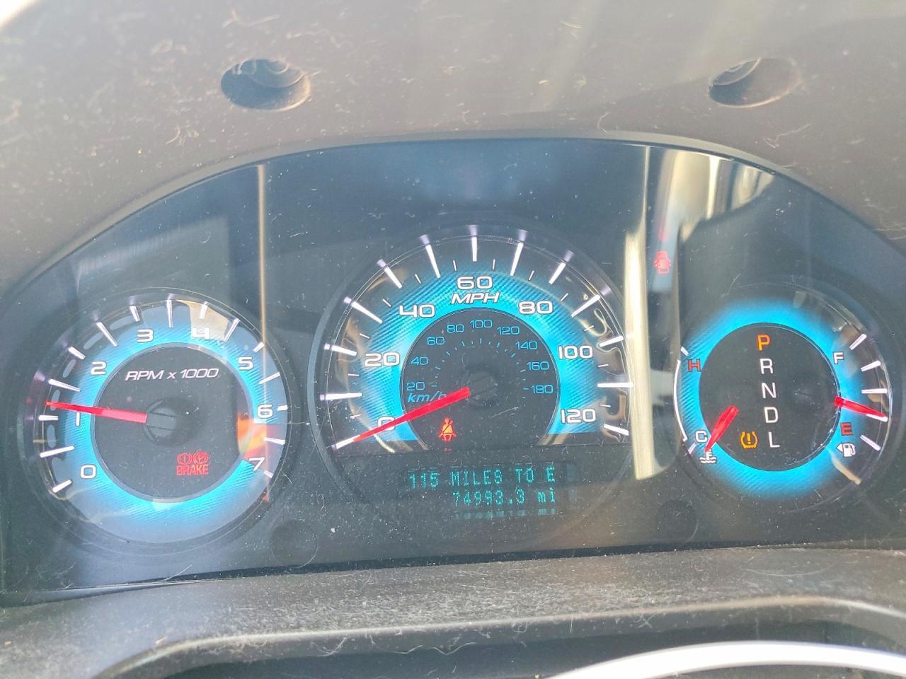 2011 FORD FUSION SEL — Фото 9 из 12