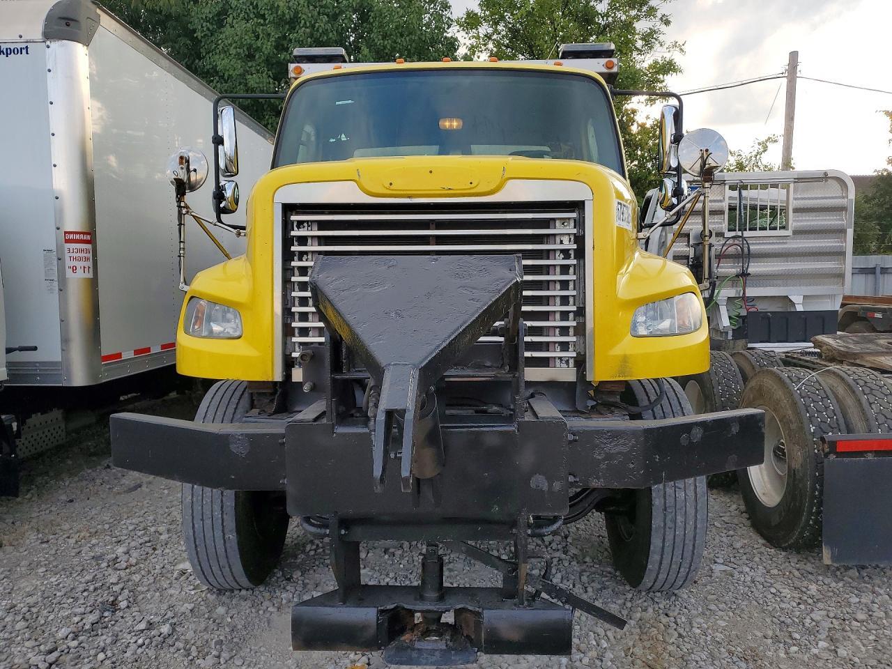 2011 FREIGHTLINER BUSINESS CLASS M2 DUMP TRUCK — Фото 5 из 12