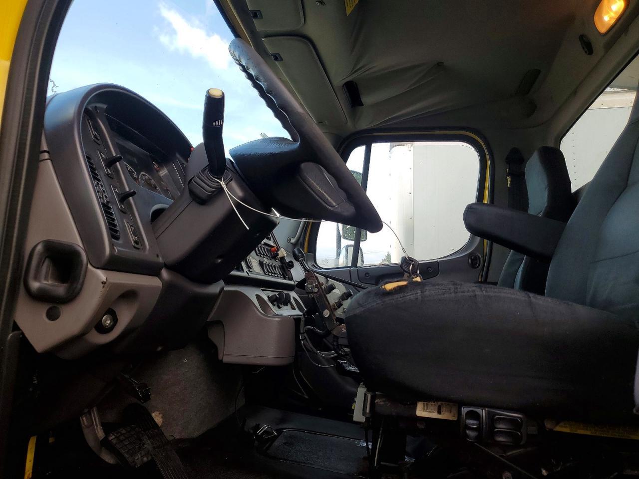 2011 FREIGHTLINER BUSINESS CLASS M2 DUMP TRUCK — Фото 7 из 12