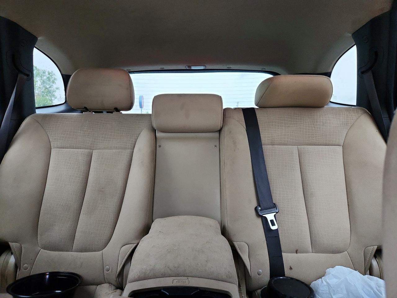2010 HYUNDAI SANTA FE GLS — Фото 10 из 13