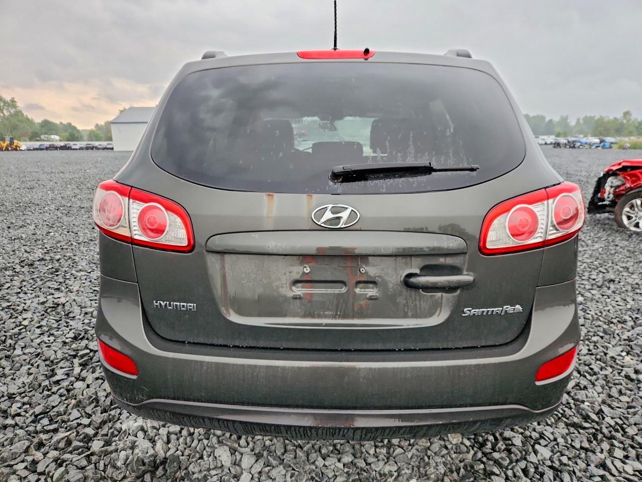 2010 HYUNDAI SANTA FE GLS — Фото 6 из 13