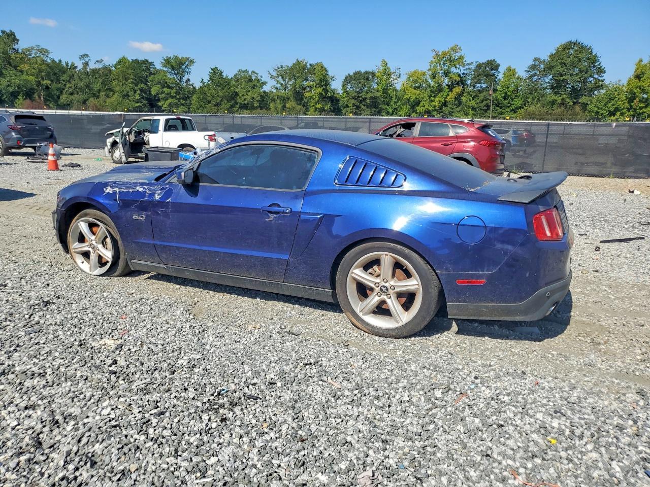 2012 FORD MUSTANG GT — Фото 2 из 12