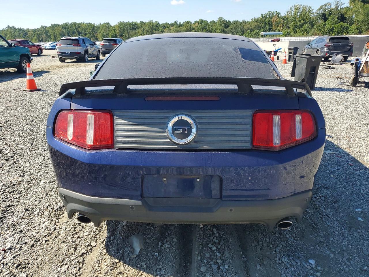 2012 FORD MUSTANG GT — Фото 6 из 12