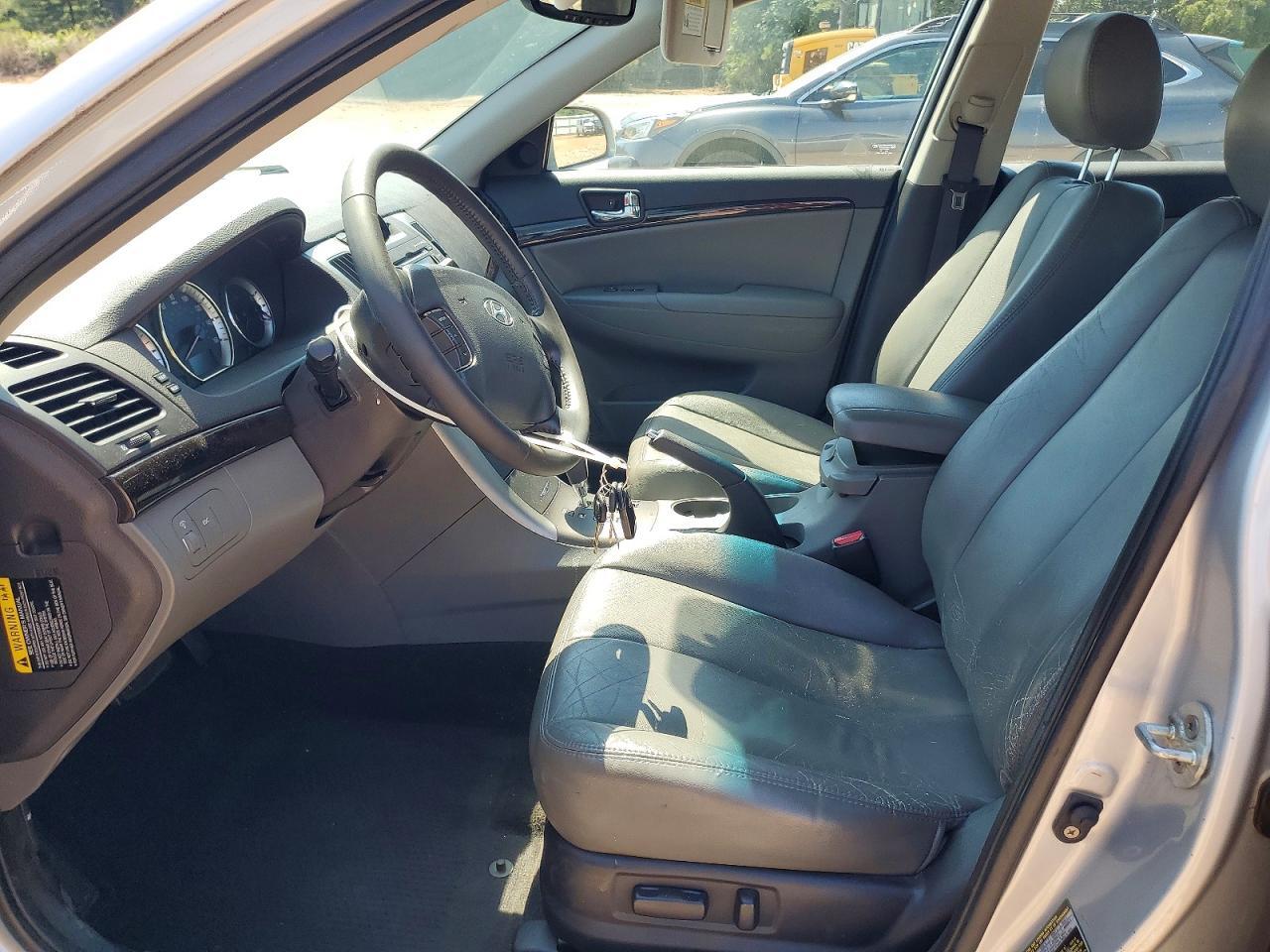2009 HYUNDAI SONATA LIMITED V6 — Фото 7 из 12