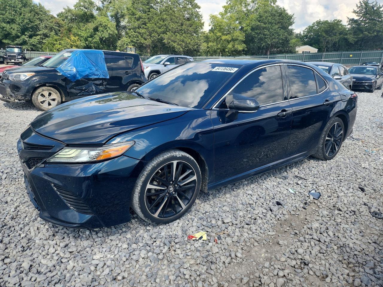 2018 TOYOTA CAMRY 4T1B61HK1JU500161