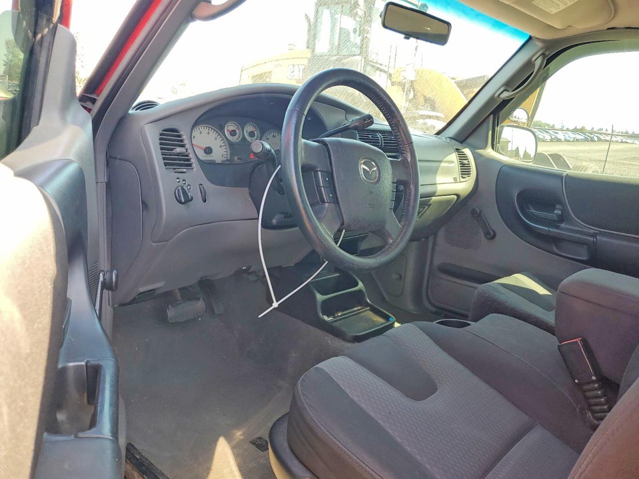 2004 MAZDA B3000 CAB PLUS — Фото 8 из 12