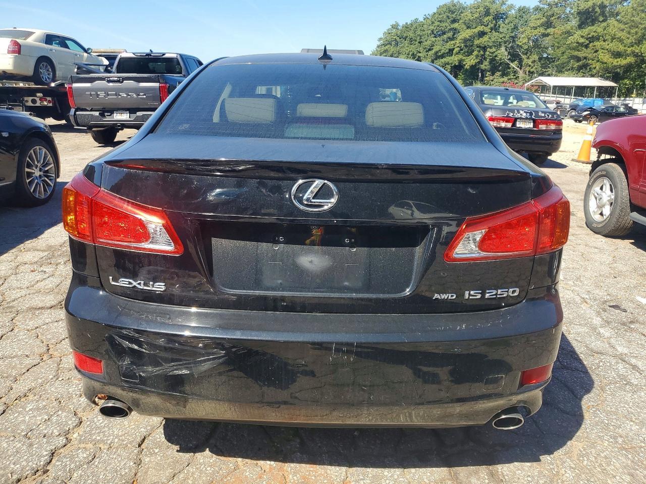 2010 LEXUS IS 250 — Фото 6 из 12
