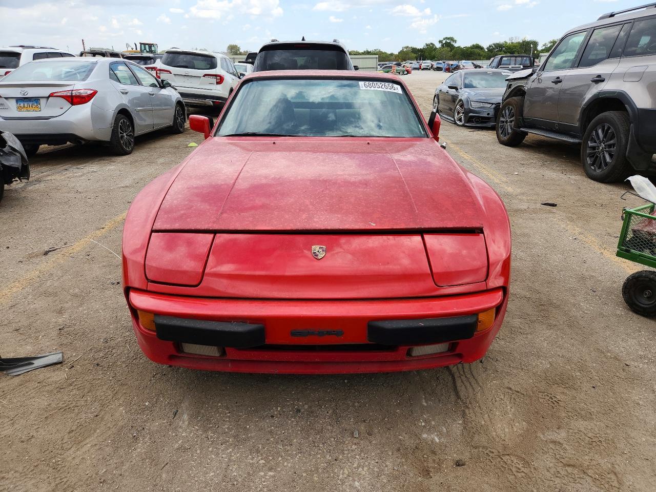 1983 PORSCHE 944 — Фото 5 из 12