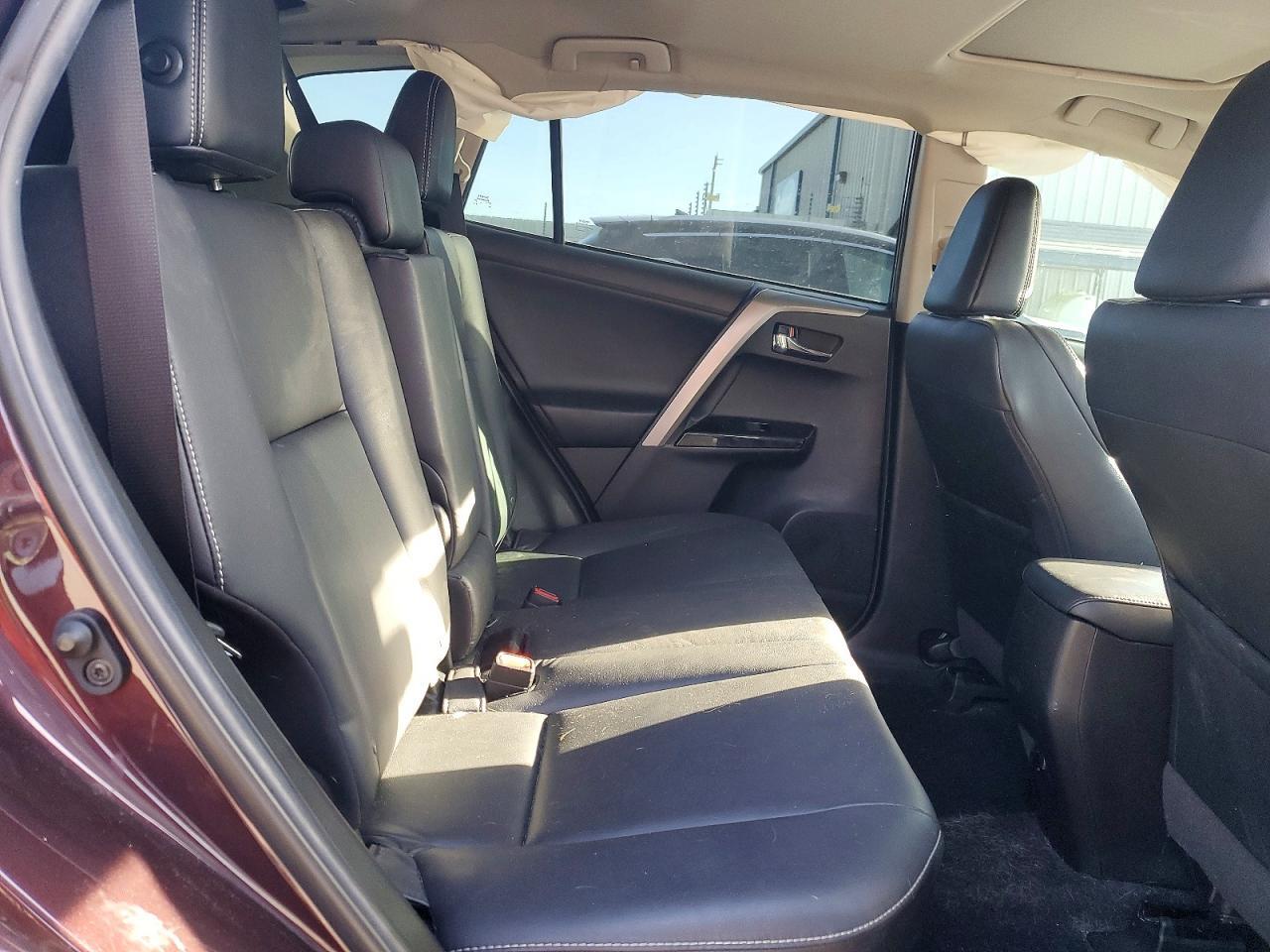 2018 TOYOTA RAV4 LIMITED — Фото 11 из 13