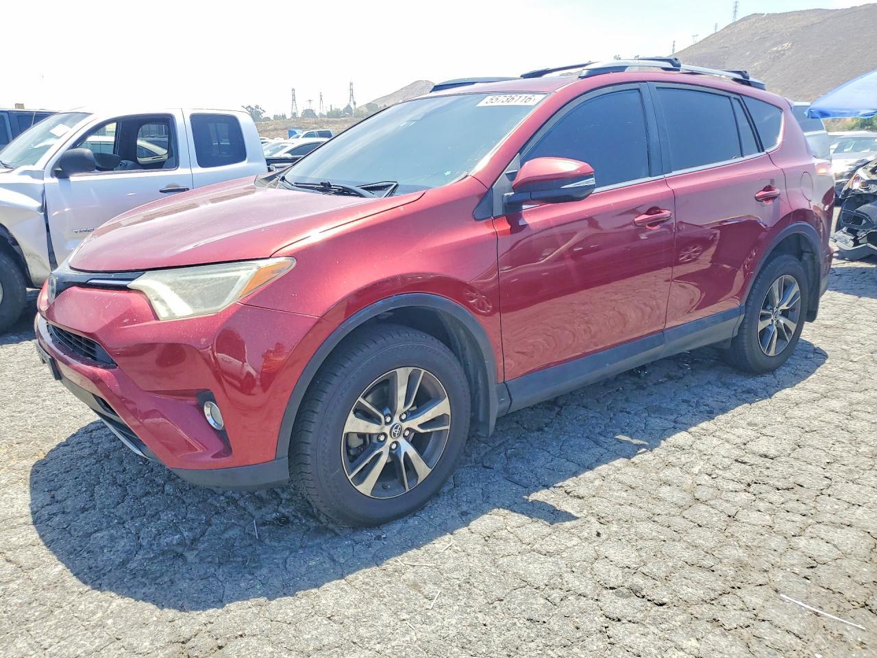 2018 TOYOTA RAV4 2T3WFREV5JW477411