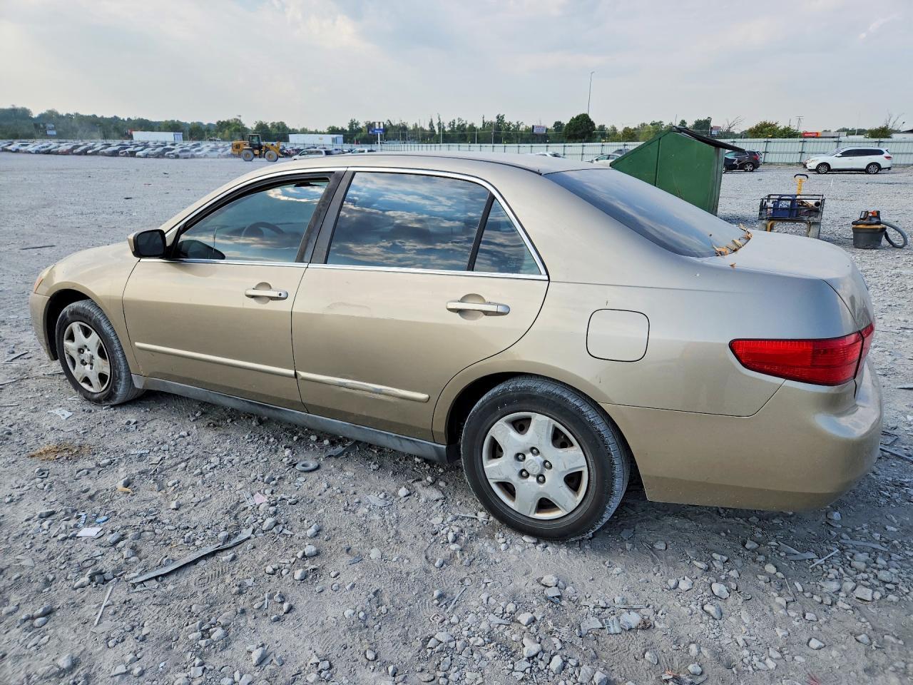 1HGCM56435A138384 2005 HONDA ACCORD photo no. 2