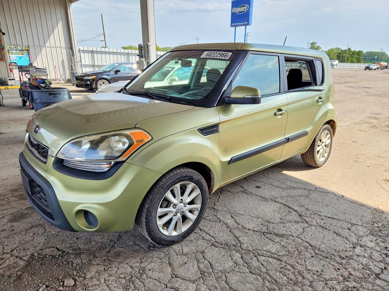 2012 KIA SOUL +