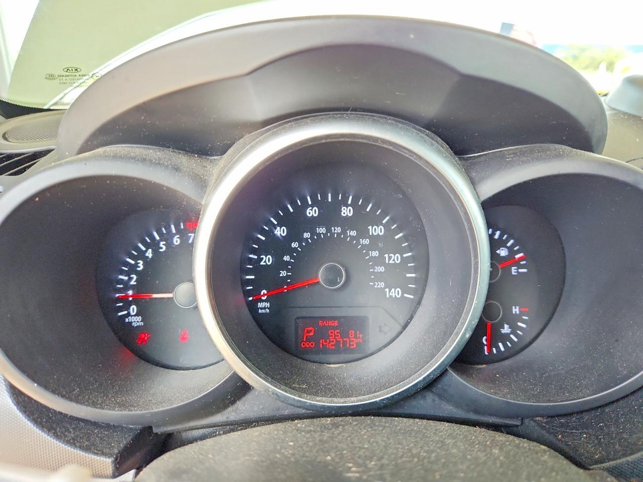 2012 KIA SOUL + — Фото 9 из 12